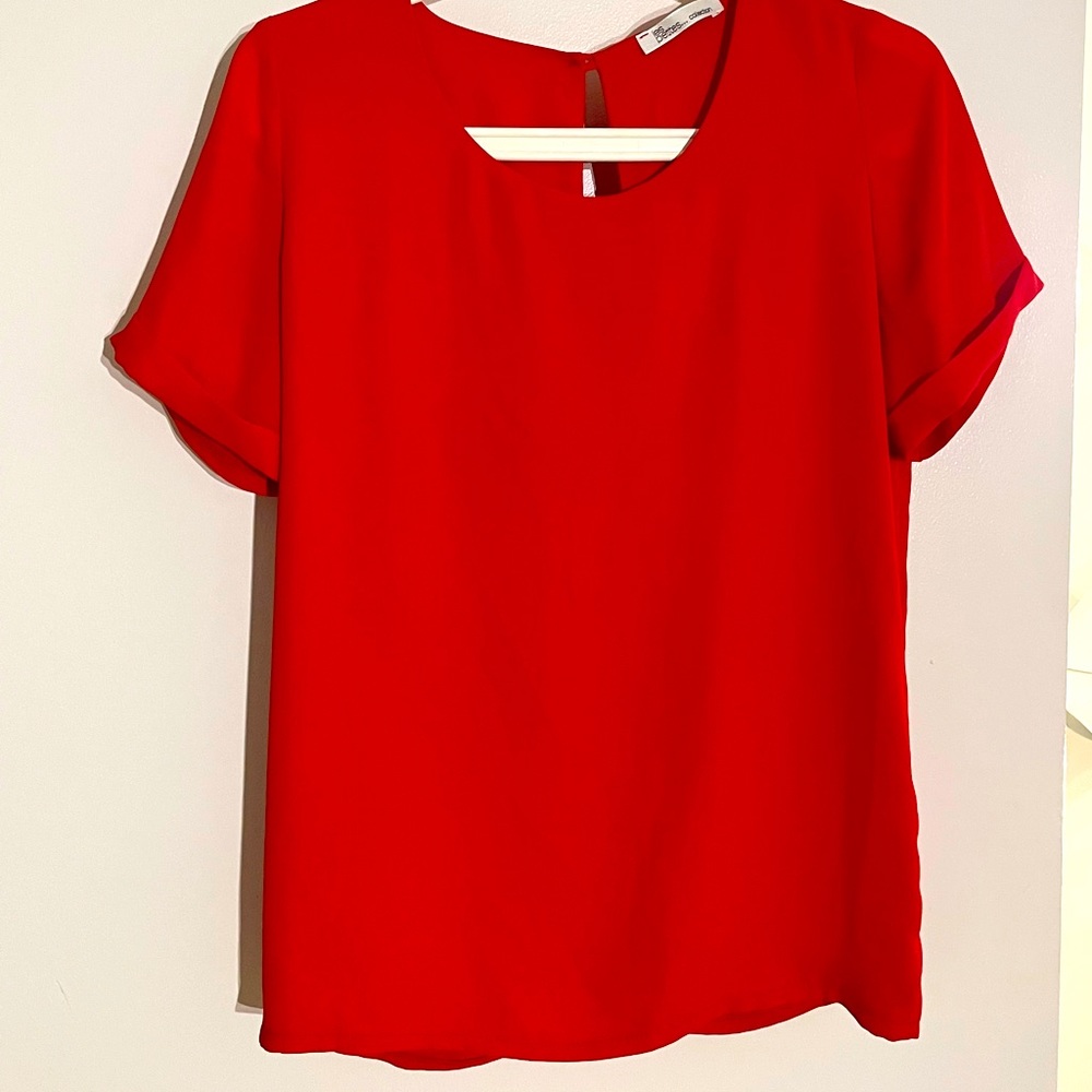 Red top with cross back - Les Petites